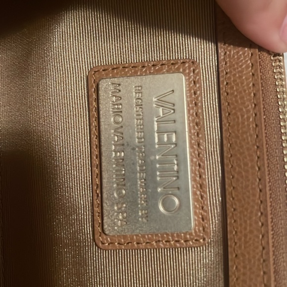 Valentino by Mario Valentino - Women's Nicola Palmellato Leather Wallet-On-Chain - Picture 3 of 3